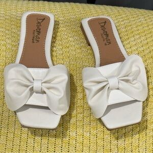 White Bow Slide Sandals - Women's